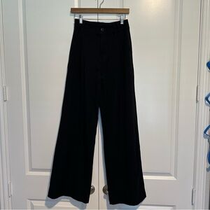 American Eagle Wide Leg Trouser in Black Size 4 Long